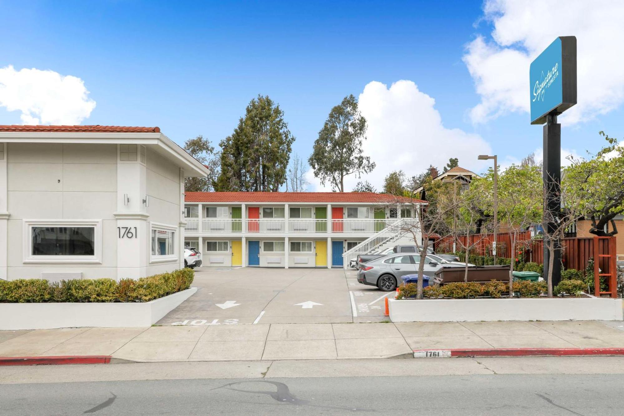 Signature Inn Berkeley Exterior photo