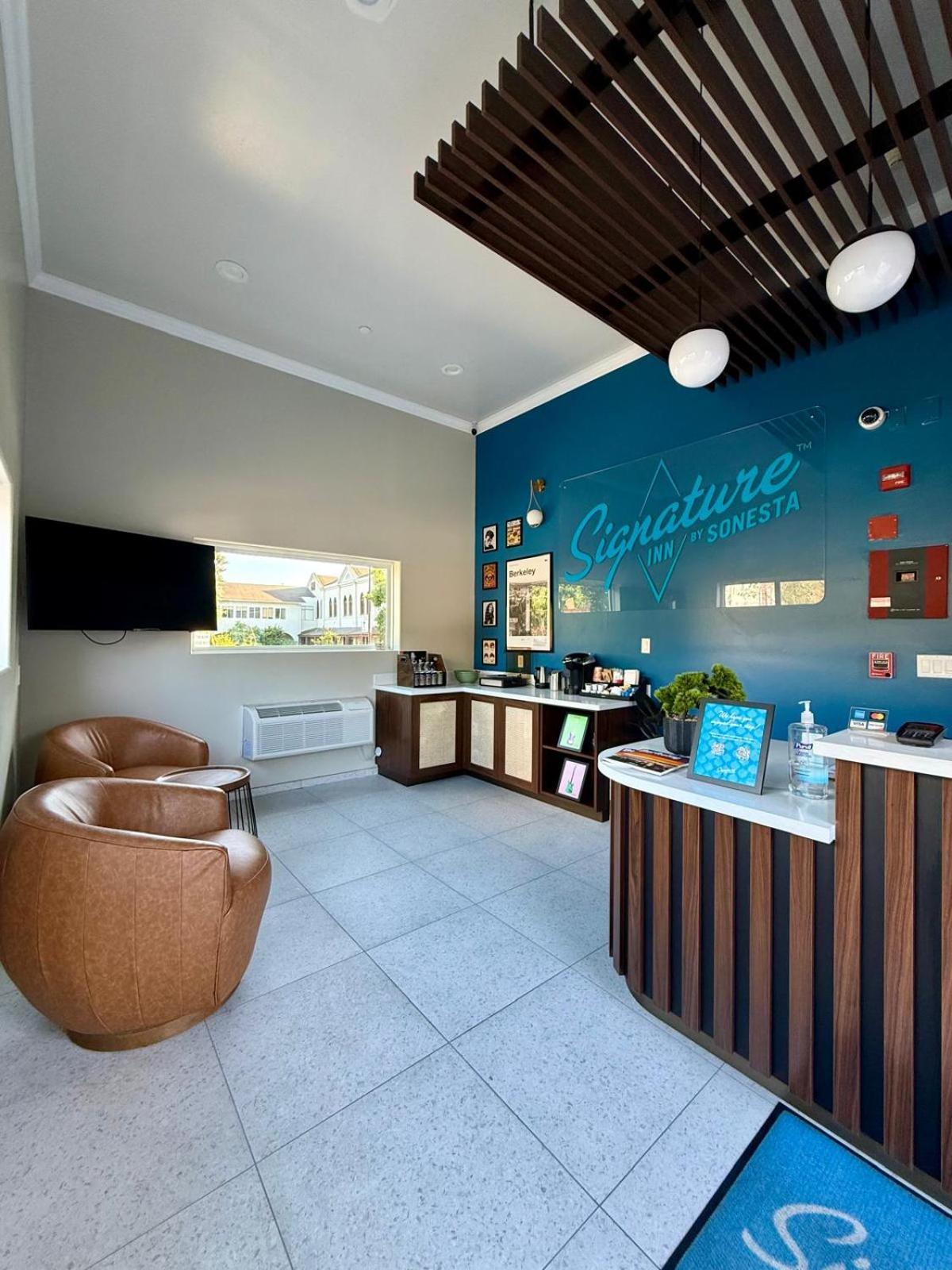 Signature Inn Berkeley Exterior photo